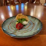 Dinasty Ξενοδοχείο