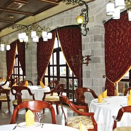 فندق ديناستي 4*