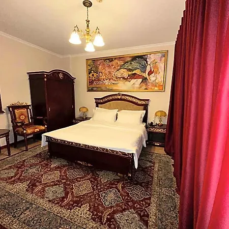Dinasty Tirana