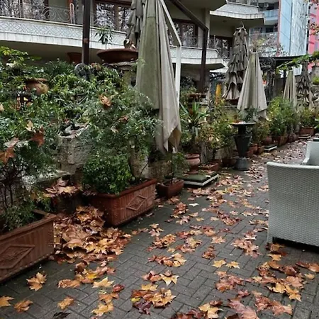 Hotel Dinasty 4*