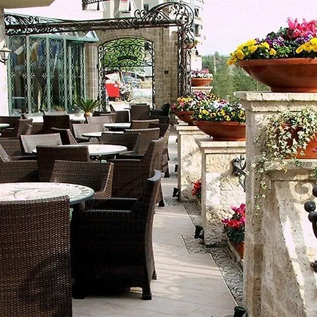 מלון Dinasty טיראנה