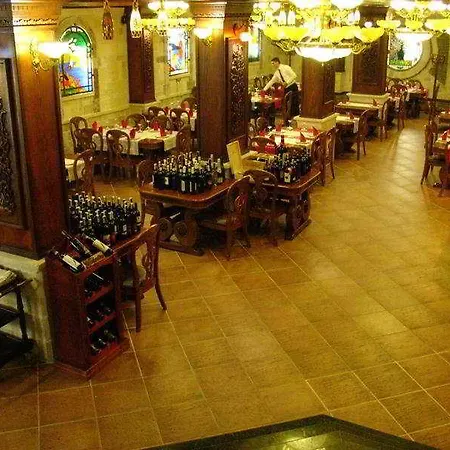 Otel Dinasty Tiran