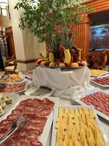 فندق ديناستي تيرانا