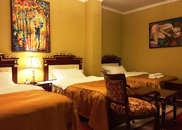 فندق ديناستي تيرانا