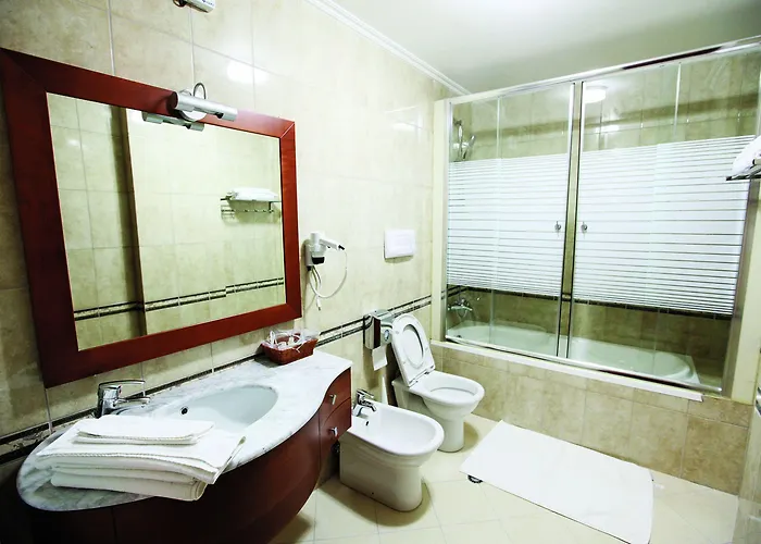 ديناستي 4* تيرانا