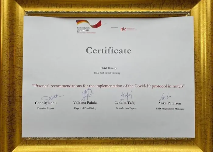 ديناستي تيرانا