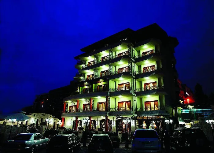 فندق ديناستي 4*